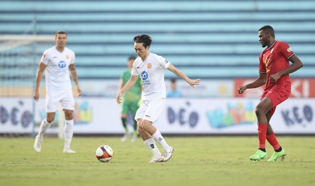 Nam Định tiến sát ngôi vương; Hà Nội phơi áo trước Bình Định trong trận cầu mưa bàn thắng-Mk thể thao(MK Sports )